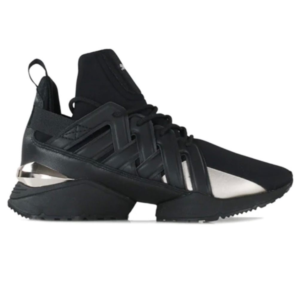PUMA Muse Echo Women’s Sneakers Black and Silver Rihanna  6.5